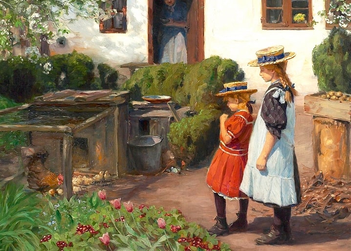 Gemälde von zwei Mädchen mit Strohhüten, die eine Henne mit Küken im Frühlingshof beobachten.