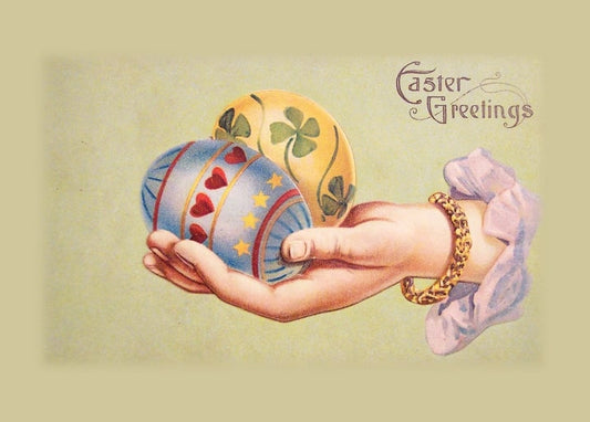 Vintage-Illustration einer Hand mit zwei bemalten Ostereiern mit Herzen und Kleeblättern