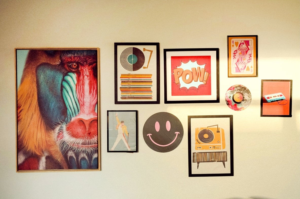 Постер за улюбленою листівкою