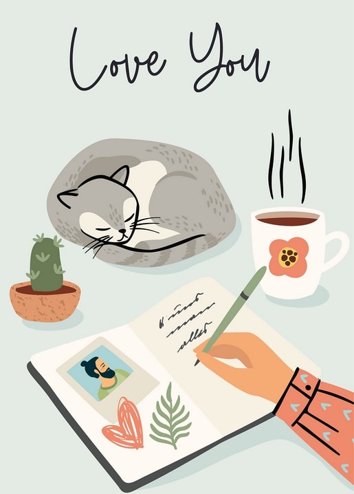 Schlafende Katze, Kaktus und Tee neben einer Hand, die „Love You“ in ein Tagebuch schreibt