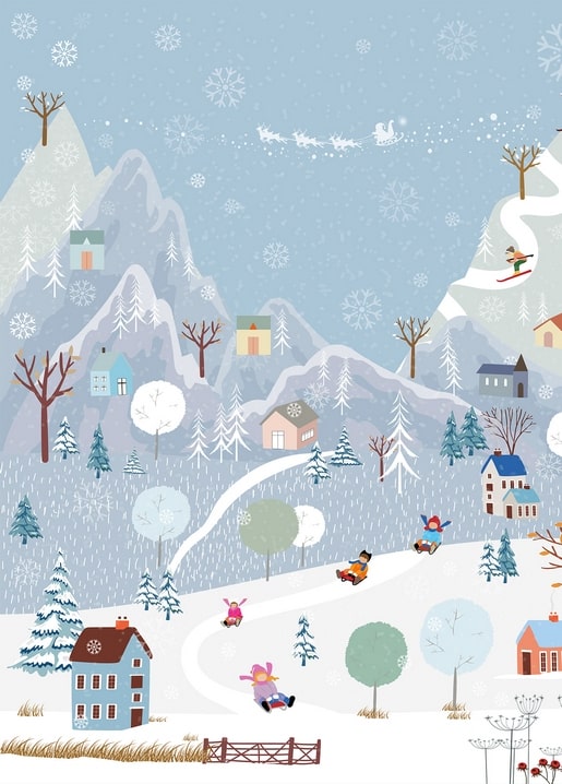 Verschneites Bergdorf mit rodelnden Kindern und dem Schlitten des Weihnachtsmanns am Himmel