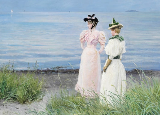 Gemälde von zwei Frauen in Sommerkleidern am Strand von Hellerup mit Segelbooten im Hintergrund
