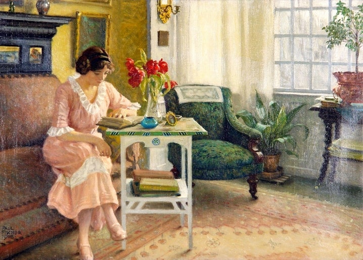 Gemälde von Paul Gustave Fischer: Frau in Rosa liest an einem Tisch mit roten Tulpen und Büchern