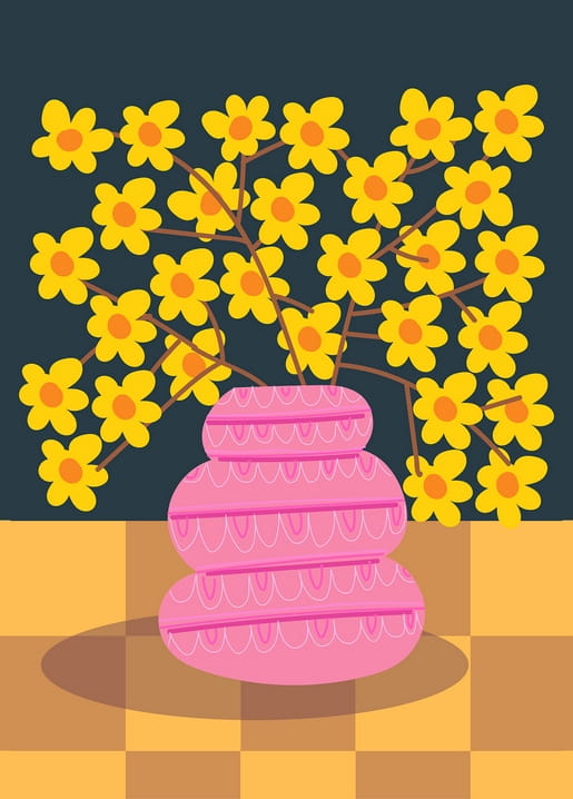 Illustration von gelben Blütenzweigen in geriffelter rosa Vase auf kariertem orangefarbenem Tisch