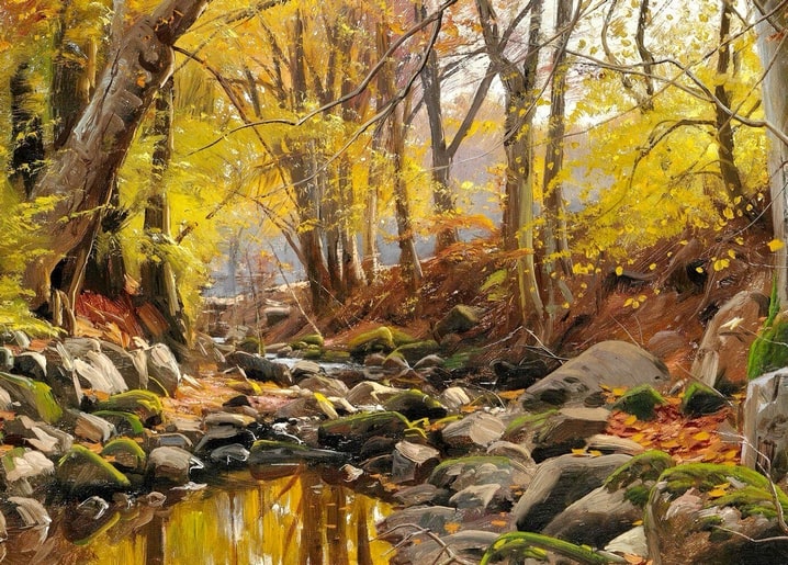 Waldbach zwischen moosigen Findlingen unter goldenem Herbstlaub, Gemälde von Peder Mørk Mønsted