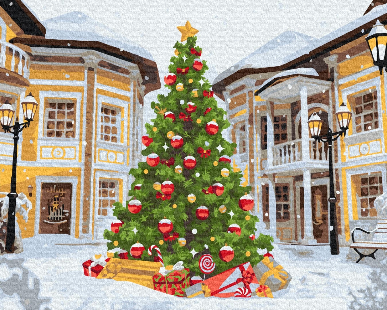 Geschmückter Weihnachtsbaum mit roten und goldenen Kugeln auf verschneitem Marktplatz