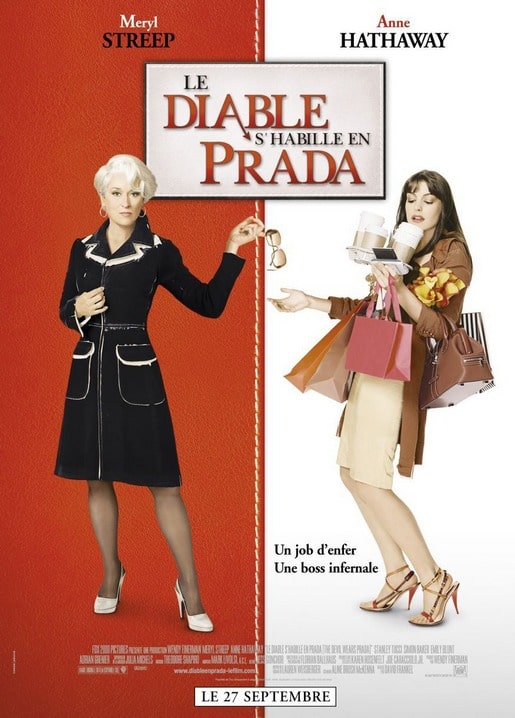 Postkarte mit französischem Filmposter zu „Der Teufel trägt Prada“ mit Meryl Streep und Anne Hathaway