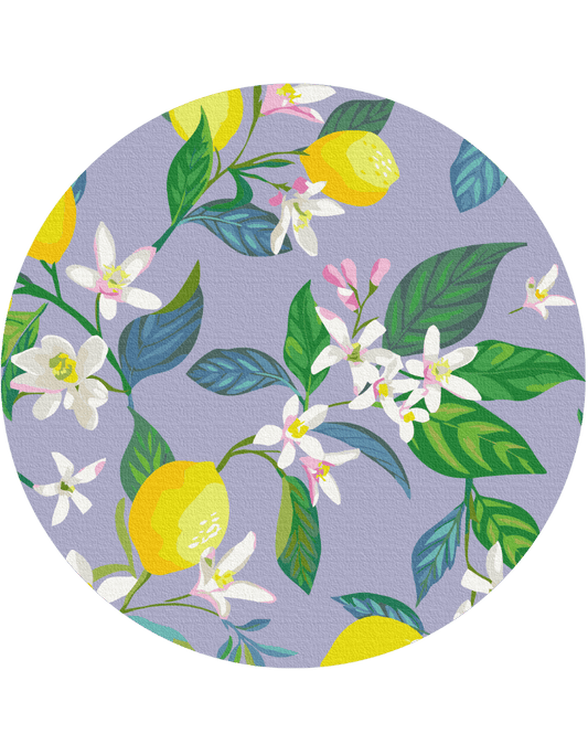Runde Leinwand mit Zitronen und zartrosa Blüten auf lavendelgrauem Grund
