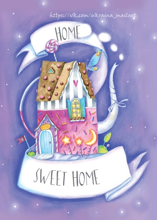 Illustration eines rosa Lebkuchenhauses unter einer Mondsichel mit blauem Schmetterling und Bannern „Home Sweet Home“.