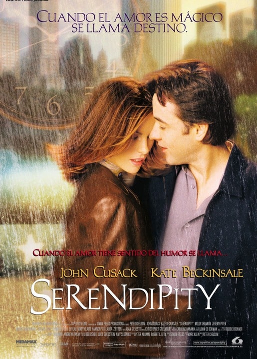 Filmplakat zu Serendipity: John Cusack und Kate Beckinsale umarmen sich im Regen