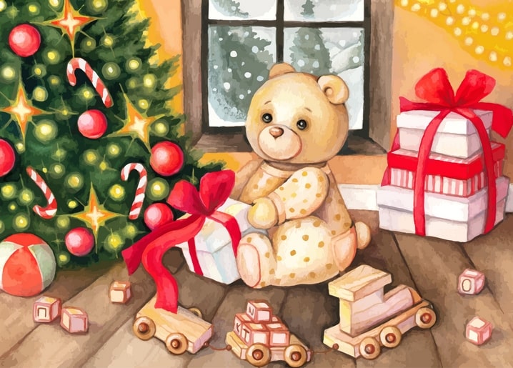 Teddybär im Schlafanzug sitzt unter dem Weihnachtsbaum mit Geschenken, Holzzug und Buchstabenwürfeln