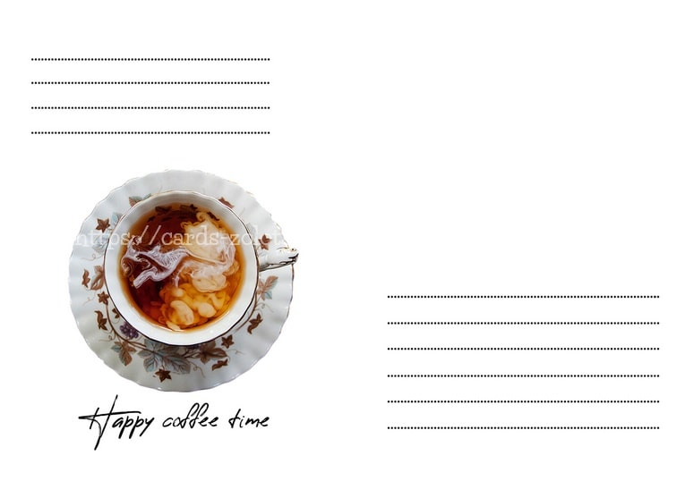 Вінтажна порцелянова чашка з блюдцем, наповнена кавою, з написом «Happy coffee time» знизу